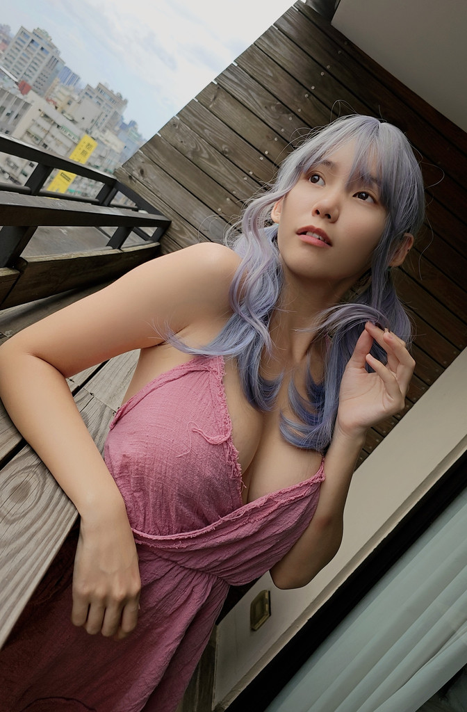 粉色小洋裝❤️