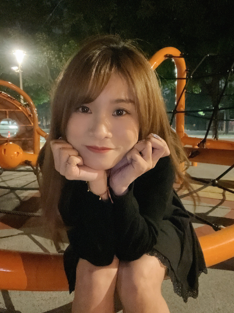 剛剛去公園散步❤️