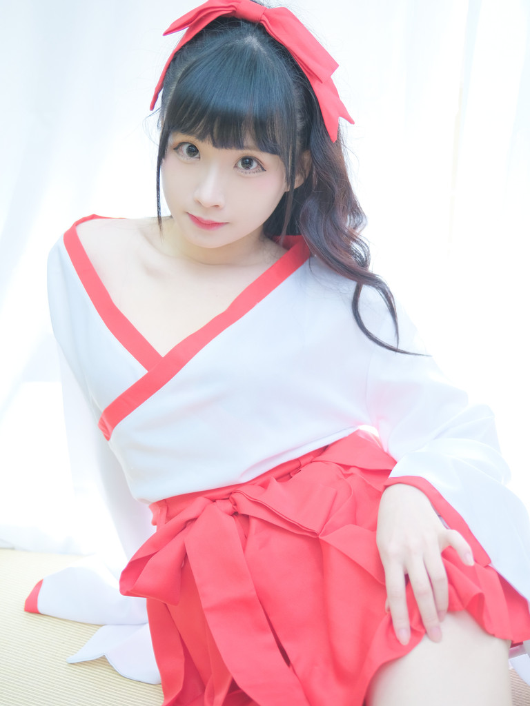 ♥️巫女♥️為你帶來幸運😘 — Yuki 的數位攝影集封面
