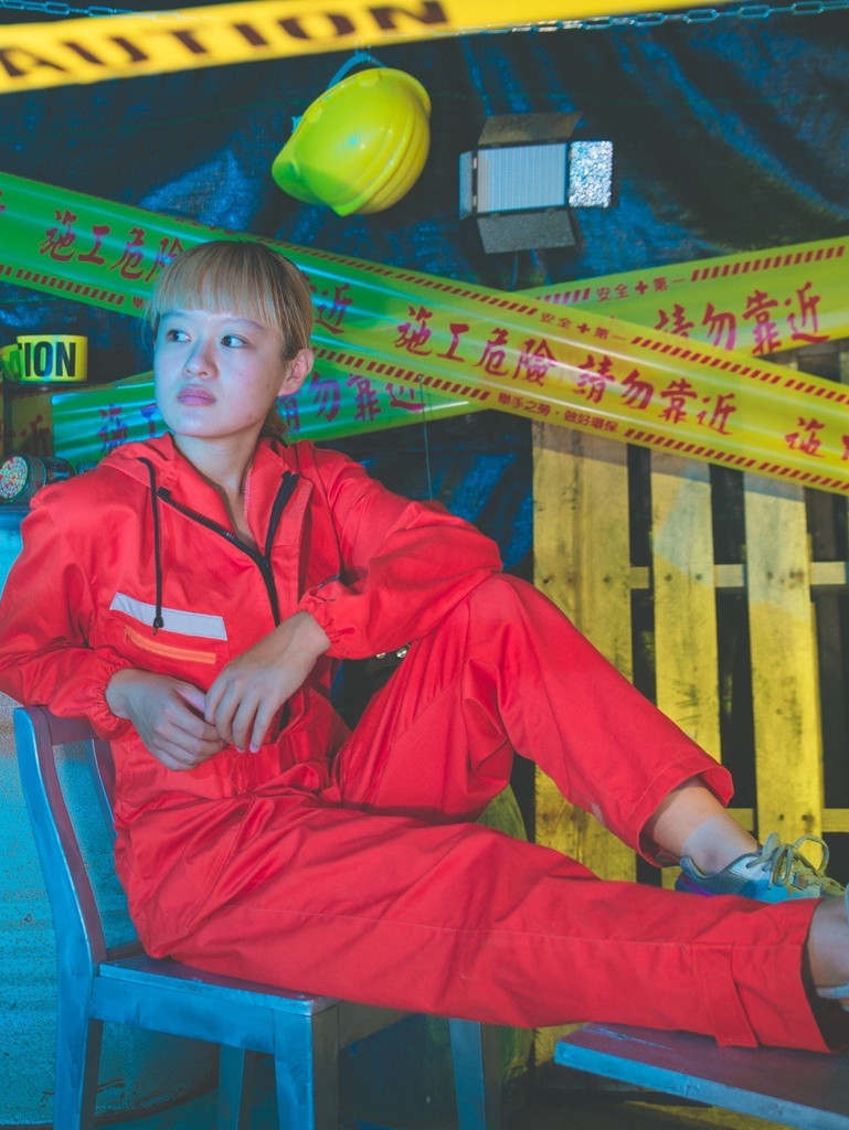 妮妮外拍之工地篇1
