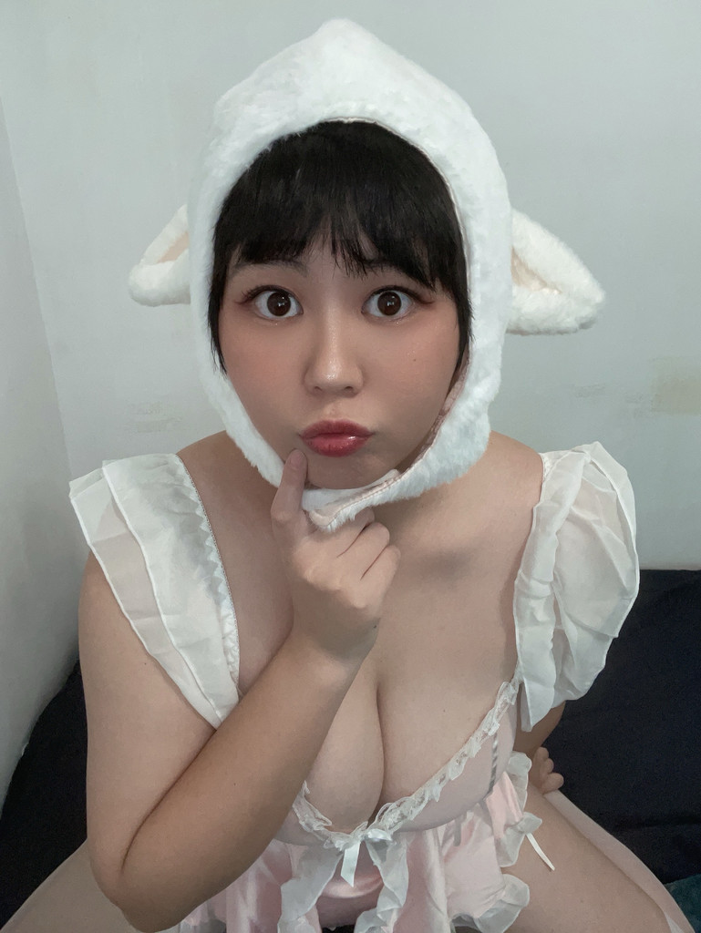 🎃萬聖節🐰 — 映映 的數位攝影集封面