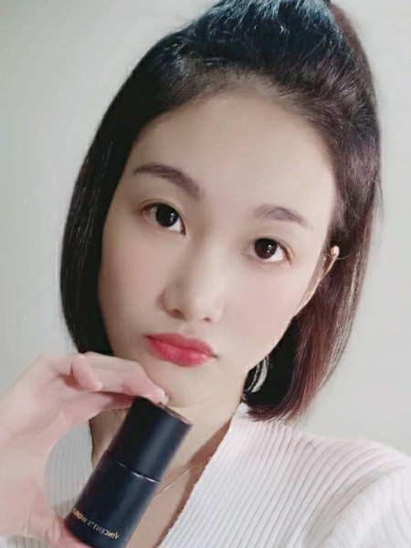 支持版稅 下個月妹妹有飯吃 — 代班的里紗 的數位攝影集封面