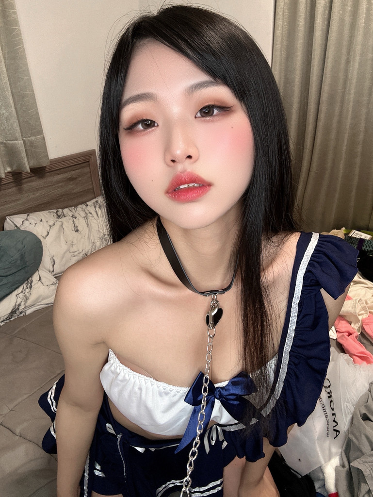Sailor Suit Allure — 糖糖's digital Photo Book cover