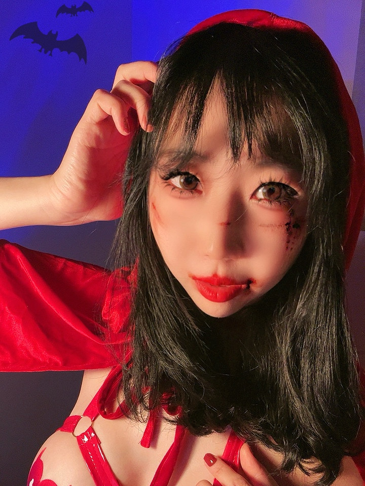 Happy Halloween🎃你的巨乳榨精小紅帽來了‼️👻