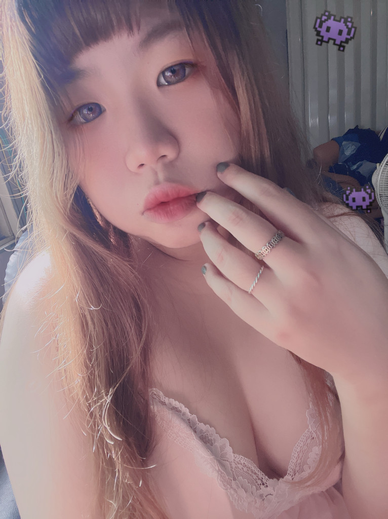 粉紅睡衣💕