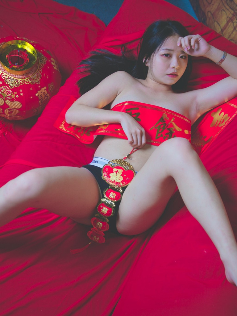 新年主題2 — 玩轉攝影（親民價） 的數位攝影集封面