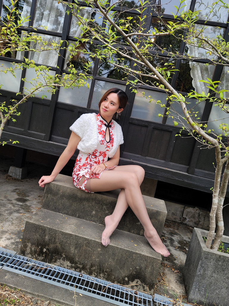 跳躍時空的相遇 — 紫米（purplerice_feet) 的數位攝影集封面