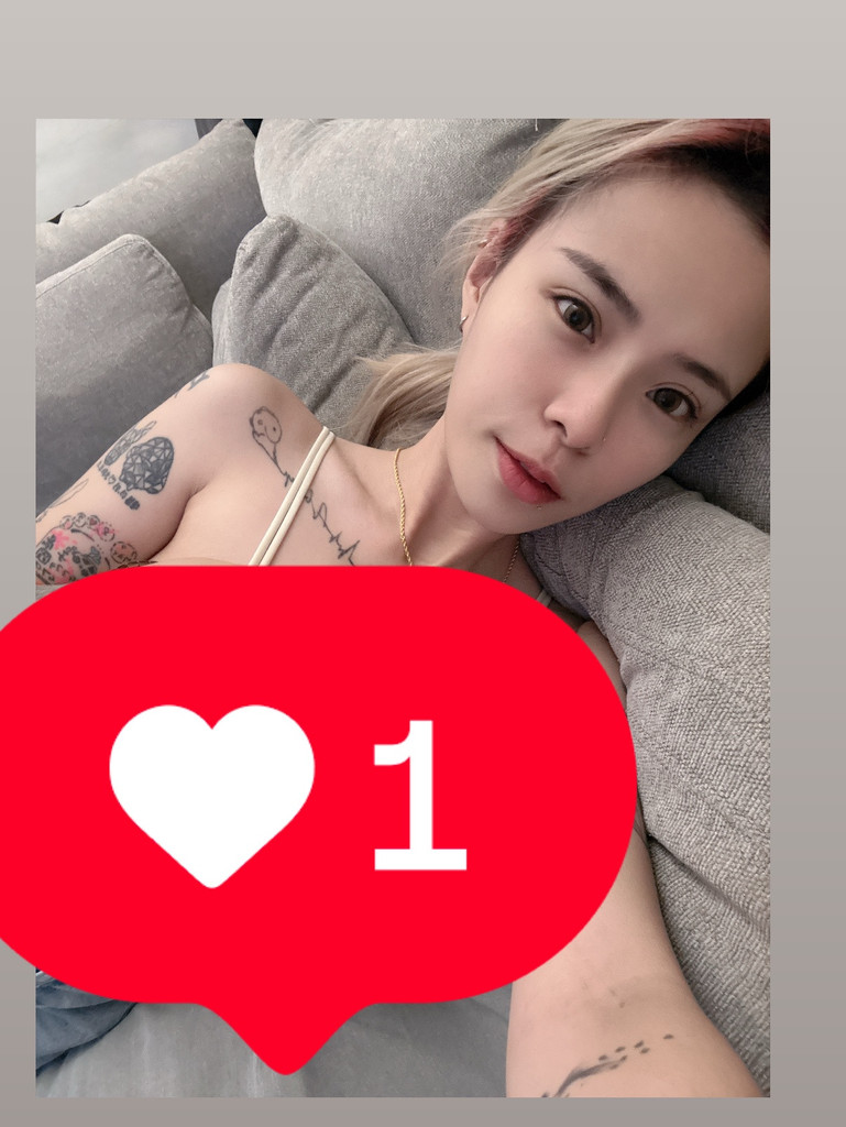หน้าปกอัลบั้มภาพดิจิทัลของ 💛 ช่วงเวลาที่อบอุ่น — Abby