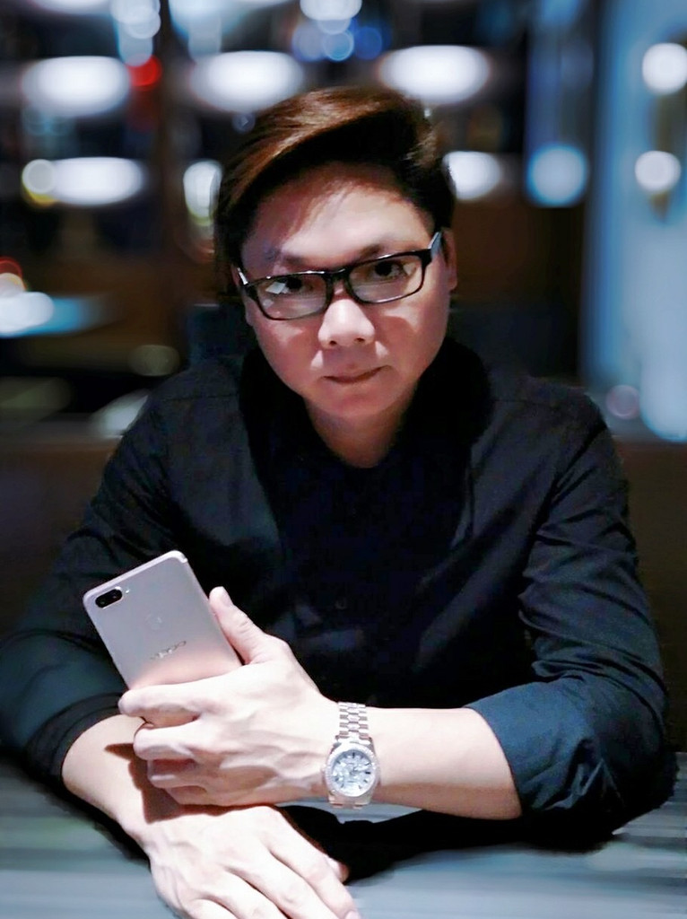 相信自己 — 季柏安 的數位攝影集封面